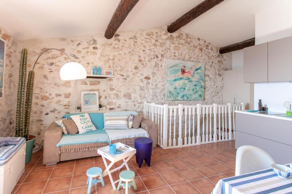 Apartment A9 - 1 Bdr Fantastic Sea View Remparts Old - Ac